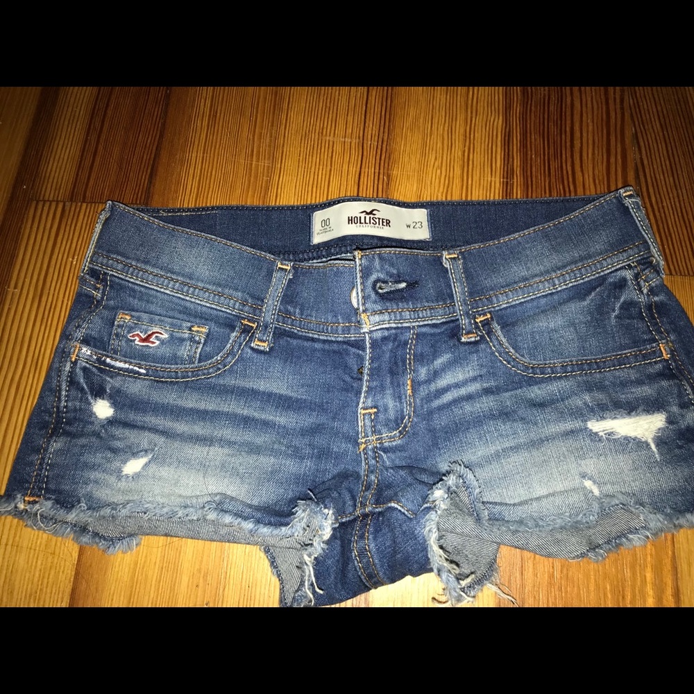 Hollister shorts
